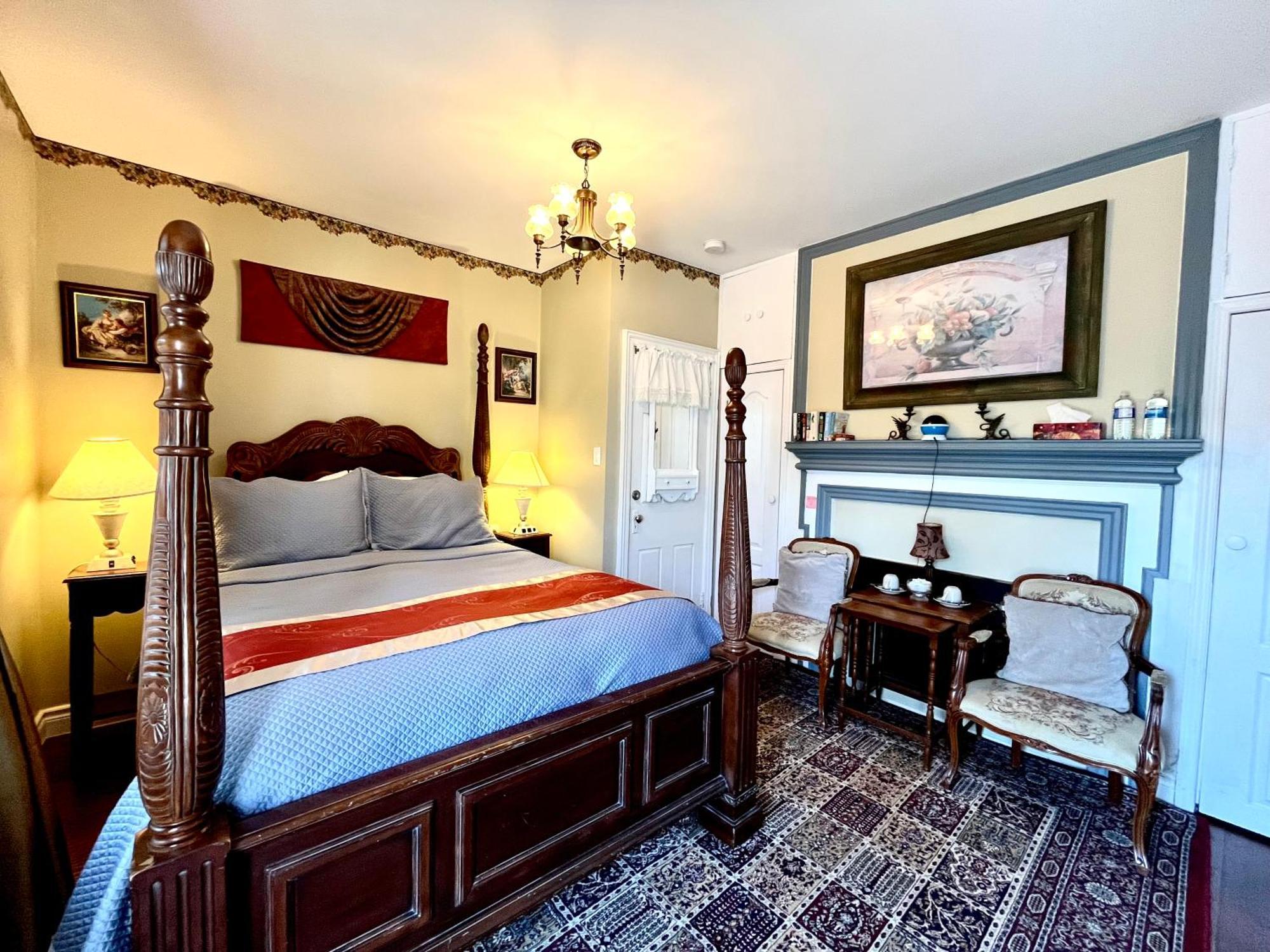 Ferienwohnung Barkerhouse 2# Unit-Heart Of Oldtown Niagara-on-the-Lake Exterior foto